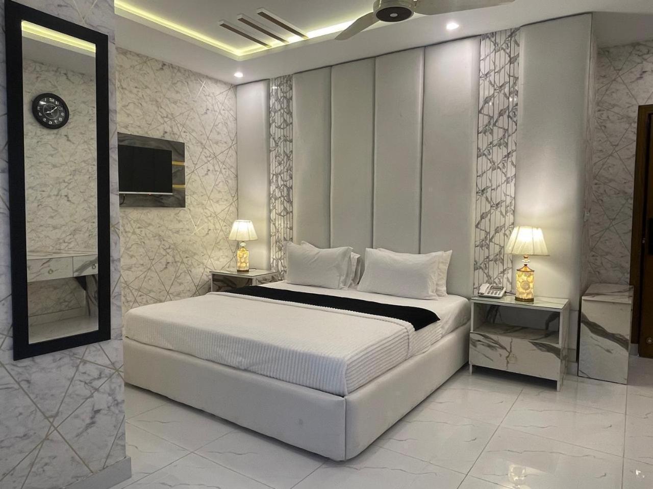 Hotel Croydon International Равалпинди Экстерьер фото